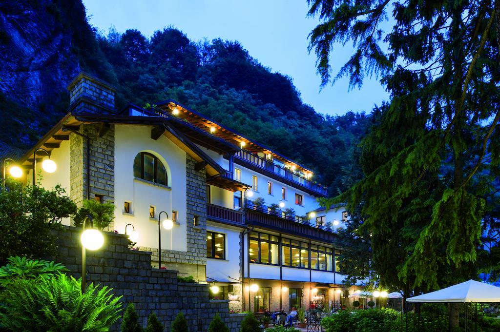 Hotel Oasi Verde Bienno Exterior foto